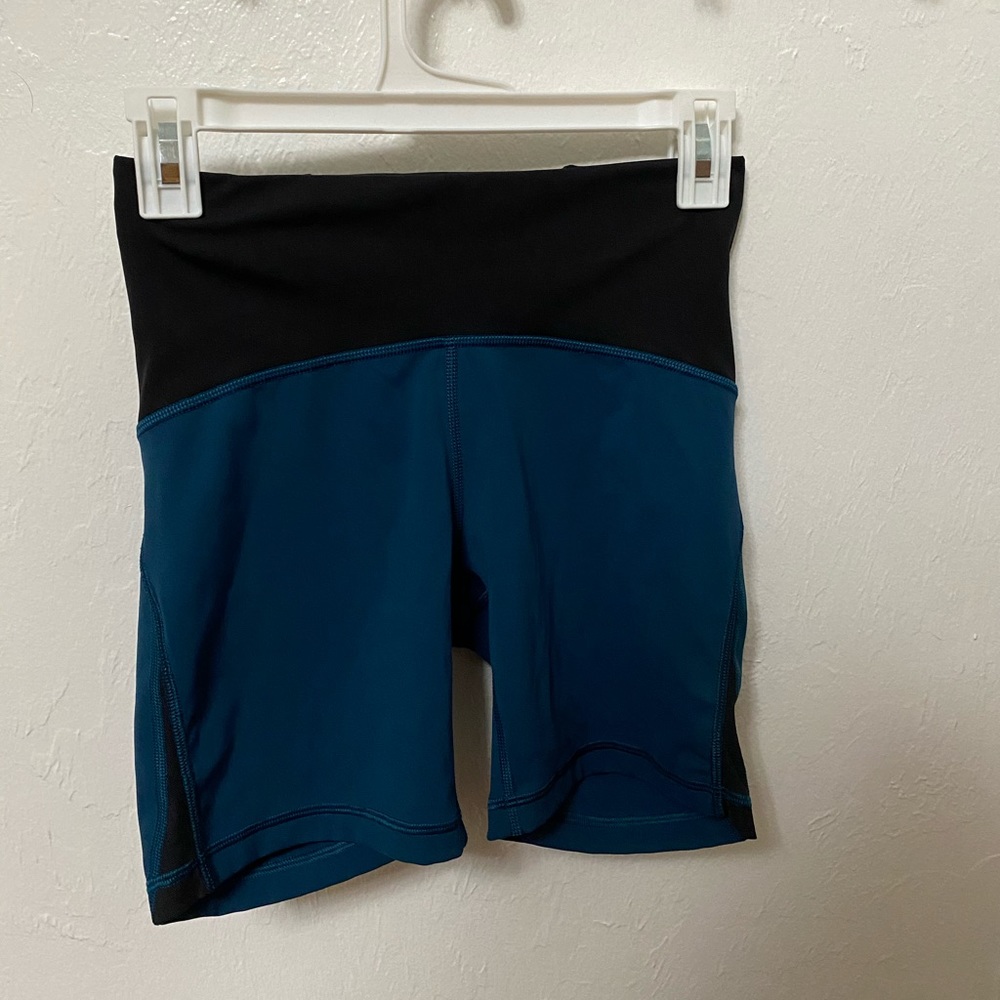 Lululemon Train Times 6” Short